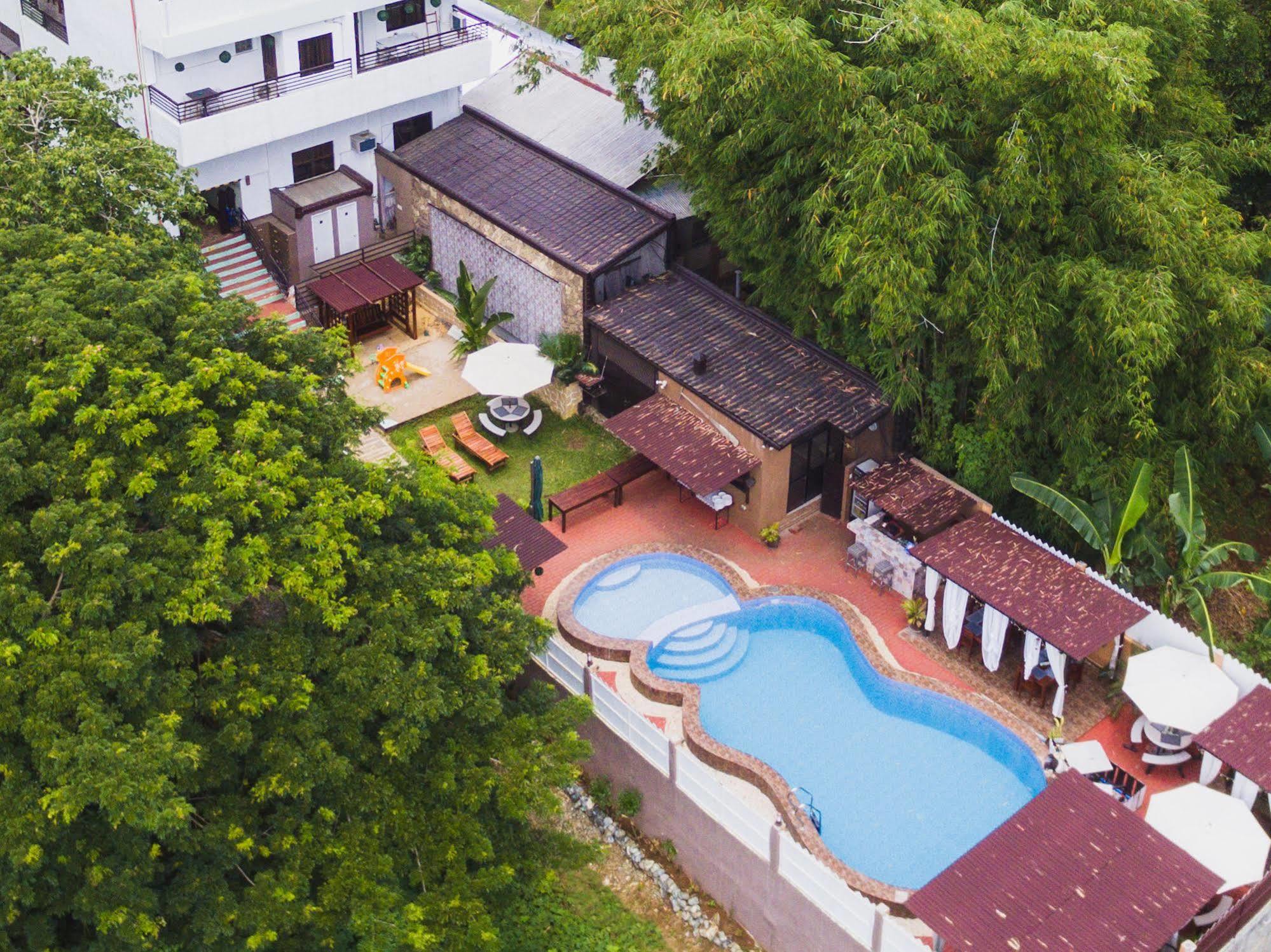 Ala Amid Bed And Breakfast Puerto Princesa Exterior photo